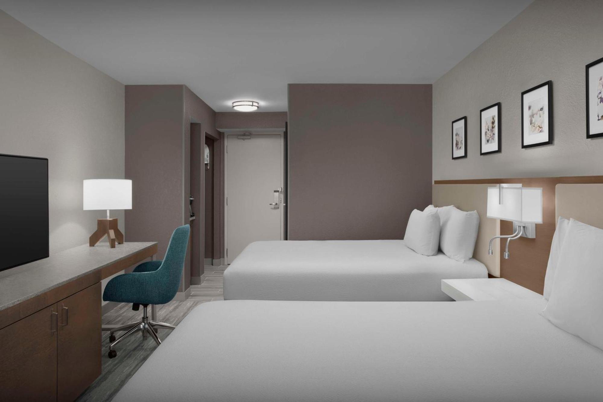 Hilton Garden Inn Atlanta North/Джонс-Крик Экстерьер фото
